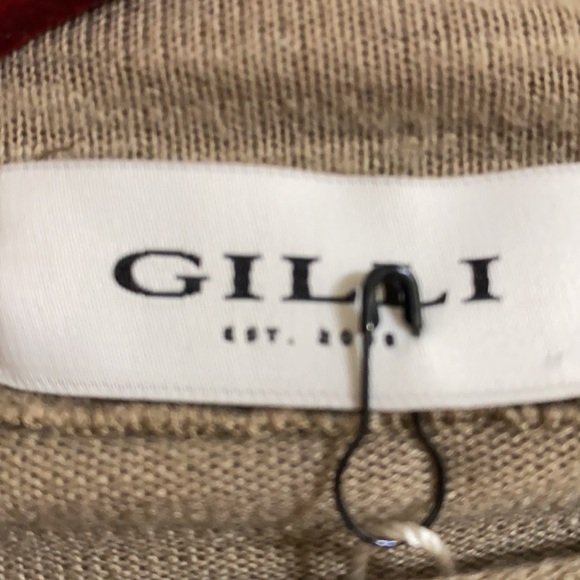 Gilli taupe/tan turtleneck - Picture 5 of 6